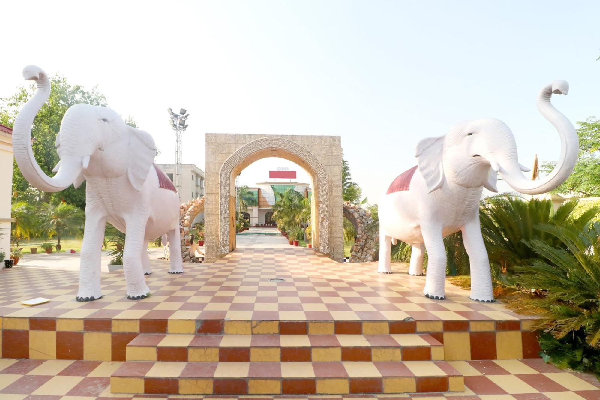 Hotel O Sangam Resort Shāhpur Exteriér fotografie